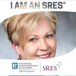 Meet your Posher, Eileen